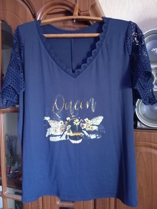 Продам женскую футболку большого размера  58 -60р