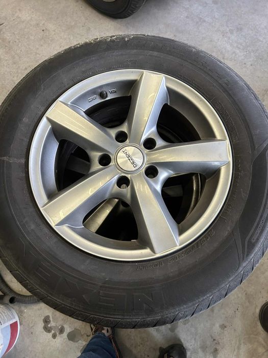 Alufelgi opony komplet koła od suva 215/70/R16