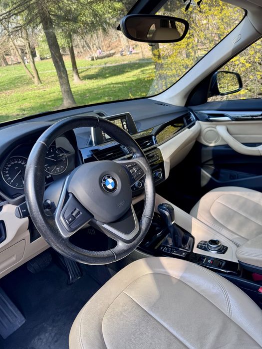 Продам BMW X1 2016 року, двигун 2л, пробіг 65000 км