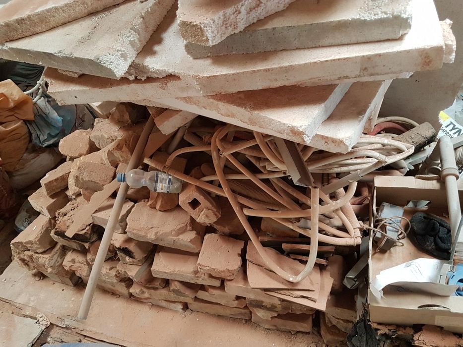 Wyburzenia Rozbiórki Wywóz Gruzu Papy Wywóz Mebli Utylizacja Śmieci