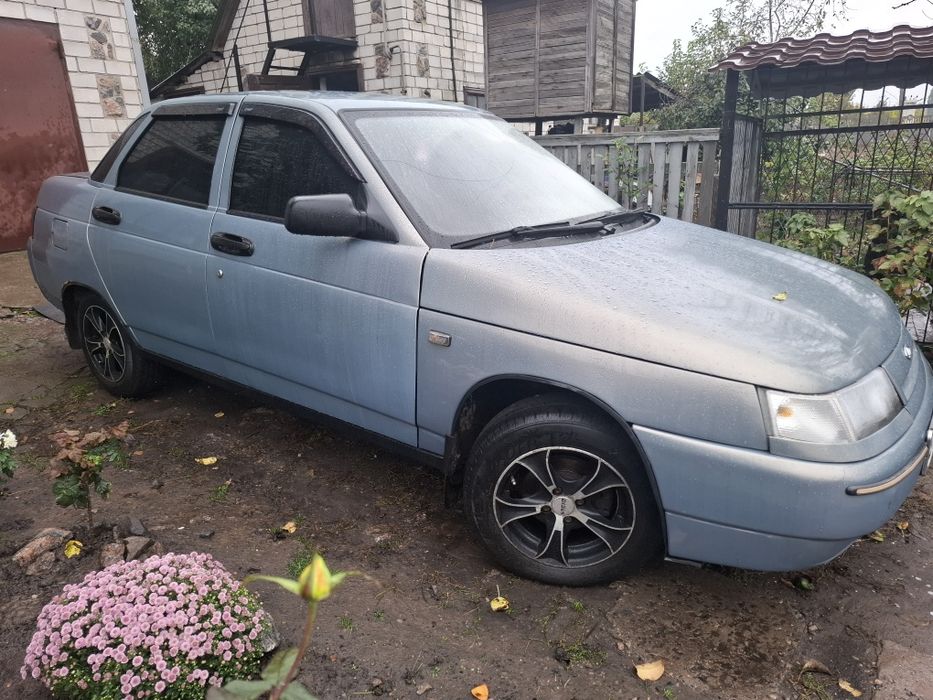 Продам автомобіль ВАЗ 21102