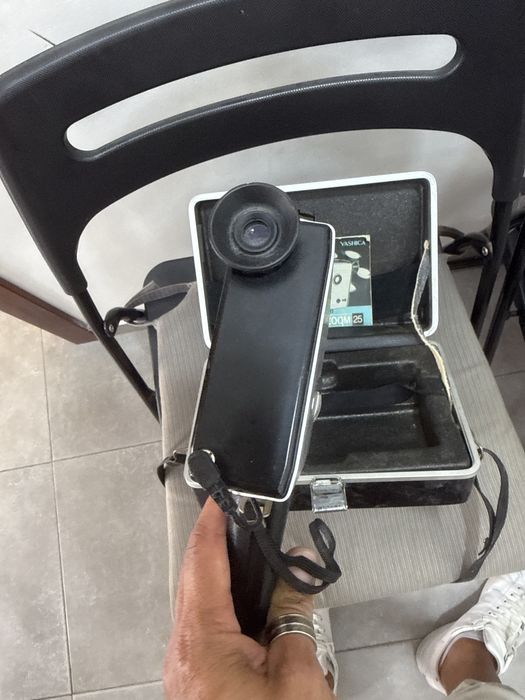 Camera de filmar yashica