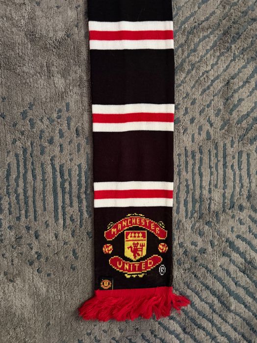 Szalik Oficjalny Manchester United