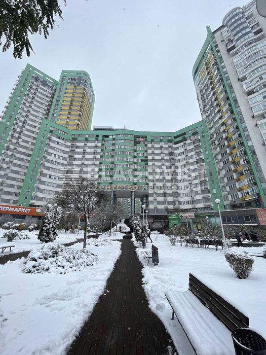 Продаж 3к Вишгородська 45 ЖК Паркове місто