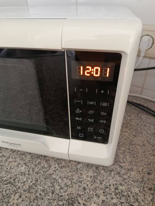 Microondas totalmente funcional