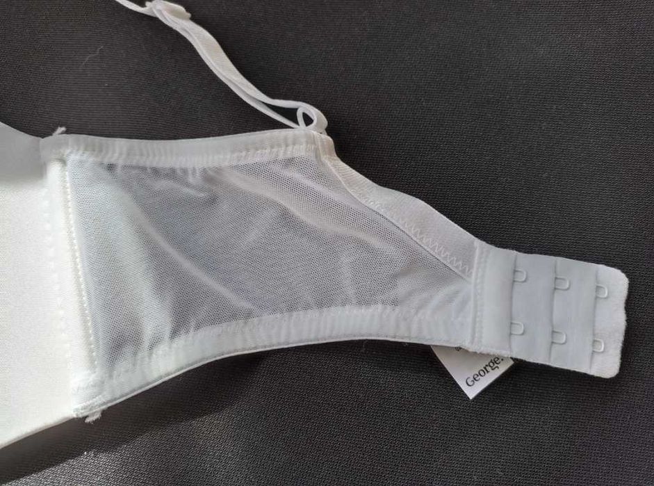 Бюстгальтер George EUR 80D  поролон без косточки белый