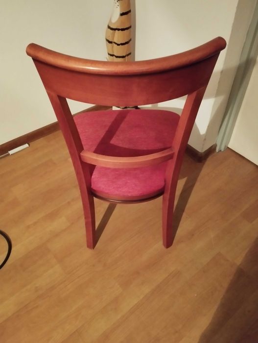 Krzesła drewniane tapicerowane 6 szt