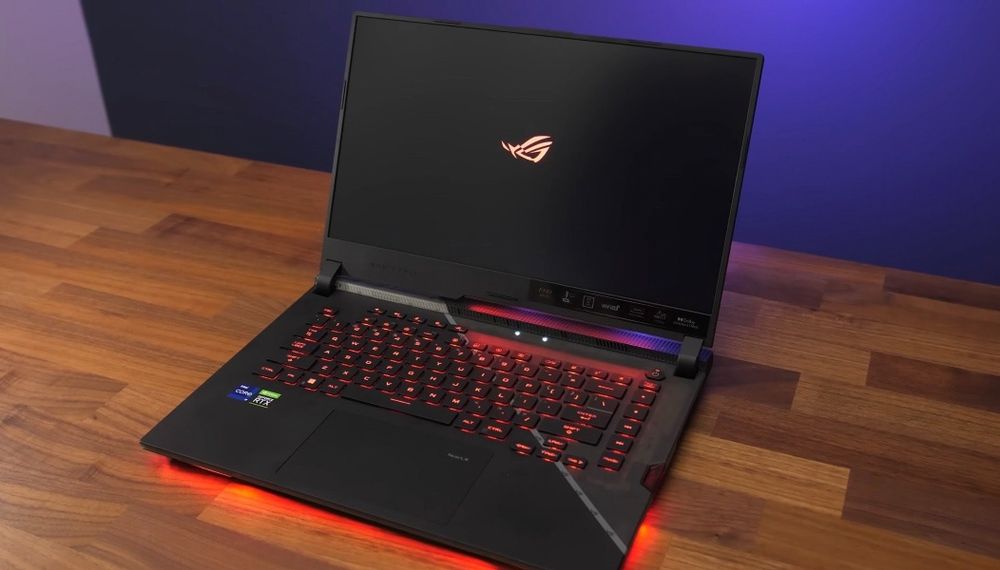 Asus ROG Strix Scar 15