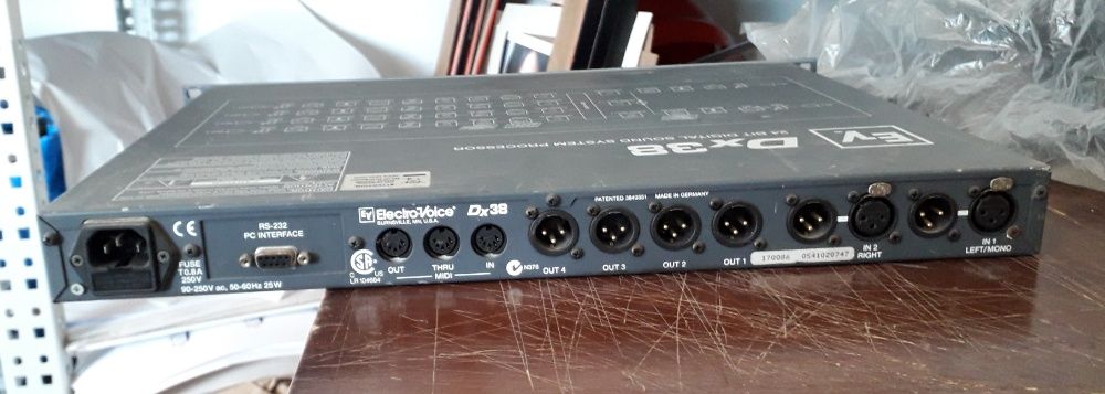 Vendo eletrovoice dx38
