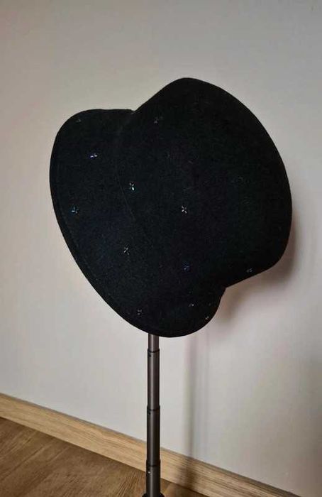 Wełniany czarny kapelusz St.Michael Marks & Spencer