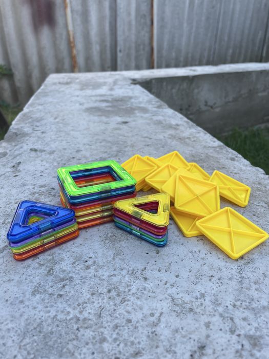 Игрушки детские конструктор магнитный планшет