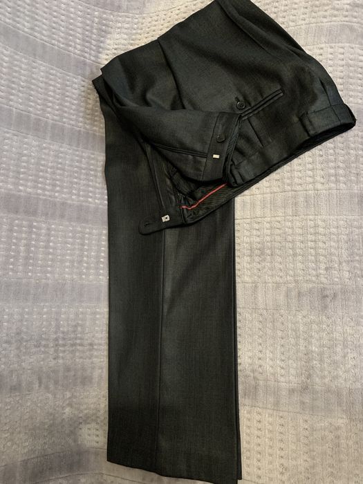 Костюм мужской класический