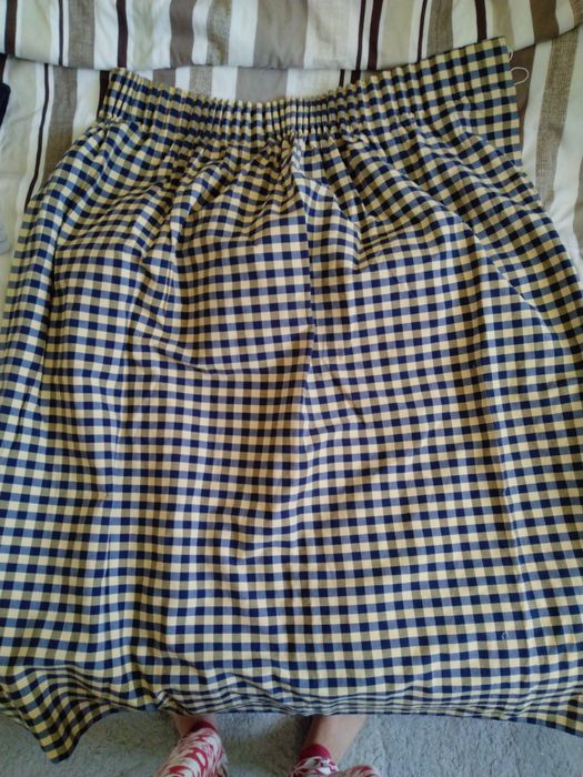 Продам шторы 3 шт.