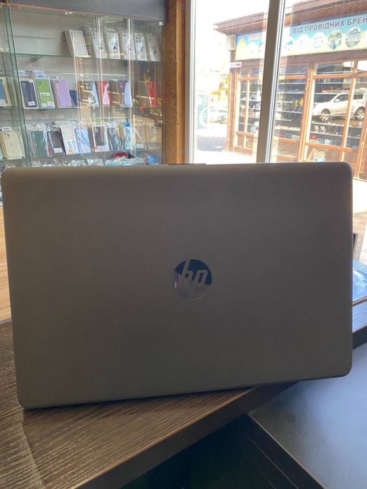 Ноутбук HP 255 G6 | 8 ГБ RAM | SSD + HDD |