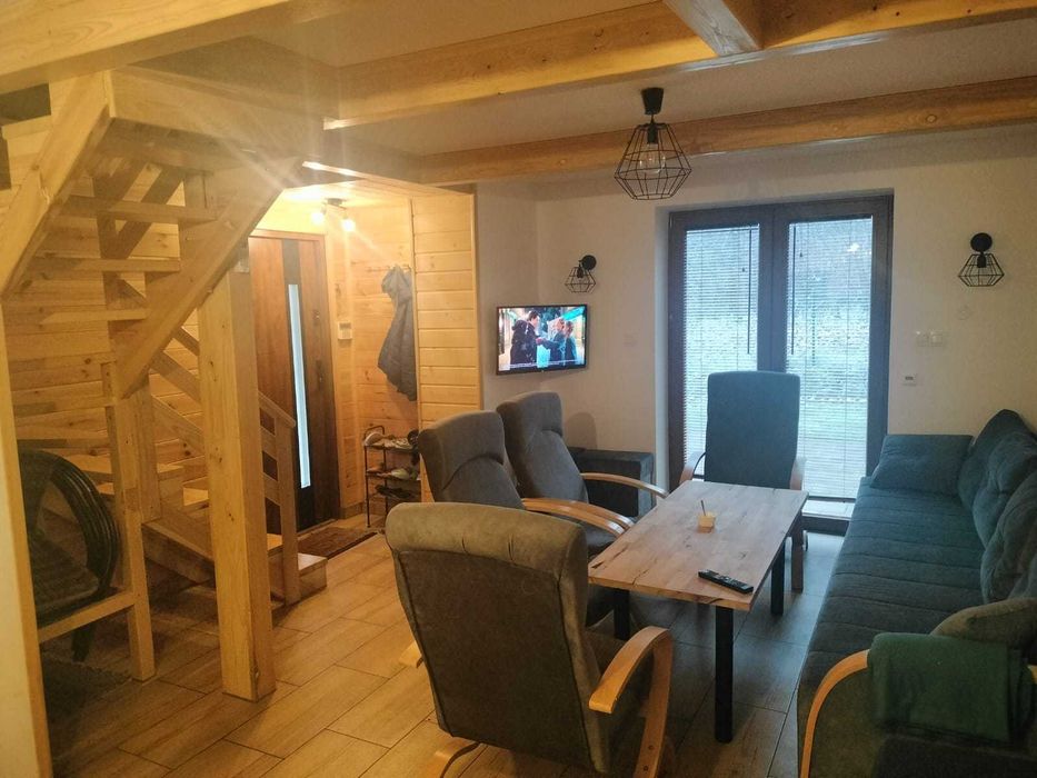Domek w lesie na wynajem bania, jacuzzi