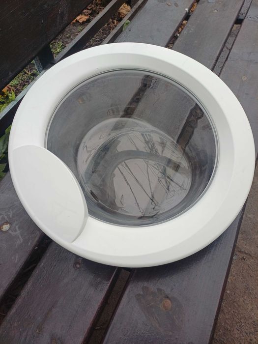 Люк пральної машини indesit WIL102