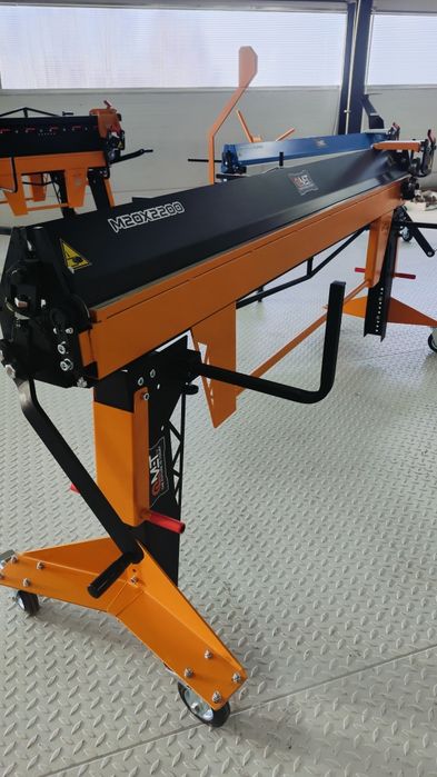 Gientarka do blachy Giętarka dekarska Zaginarka Zginarka Krawędziarka