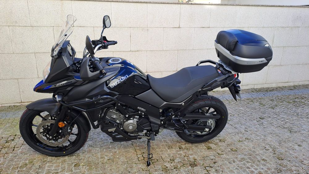Suzuki Vstrom 650 ano 2024 (apenas 8.500kms)