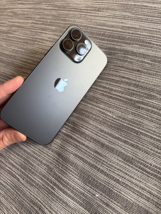 Iphone 16 Pro Max, bateria 100%, Aceito trocas