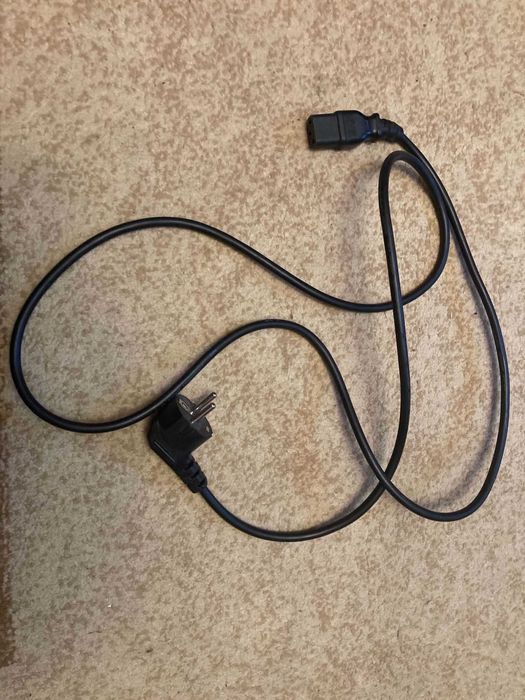 Кабель питания  для компьютера IEC C13,евро-вилка