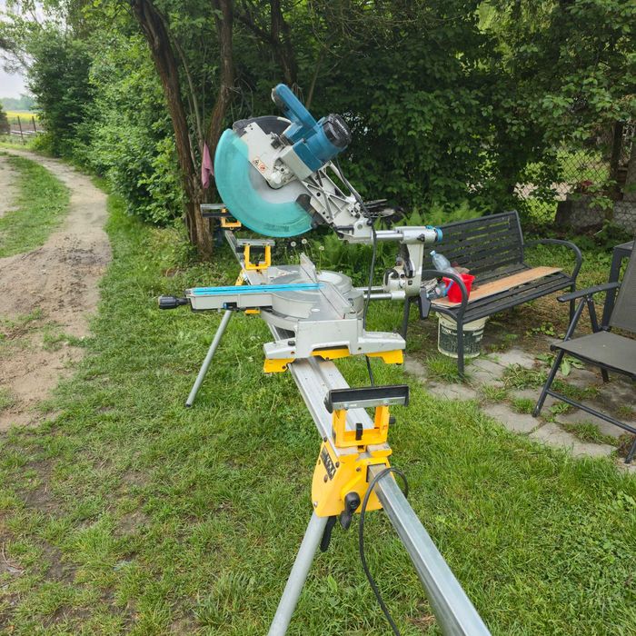 Ukośnica makita LS1216L stojaki dewalt tarcza 305mm