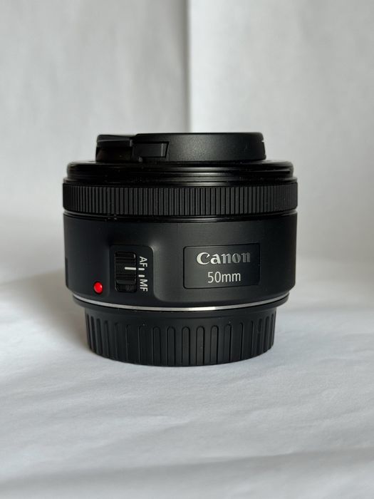 Об’єктив Canon EF 50mm f/1.8