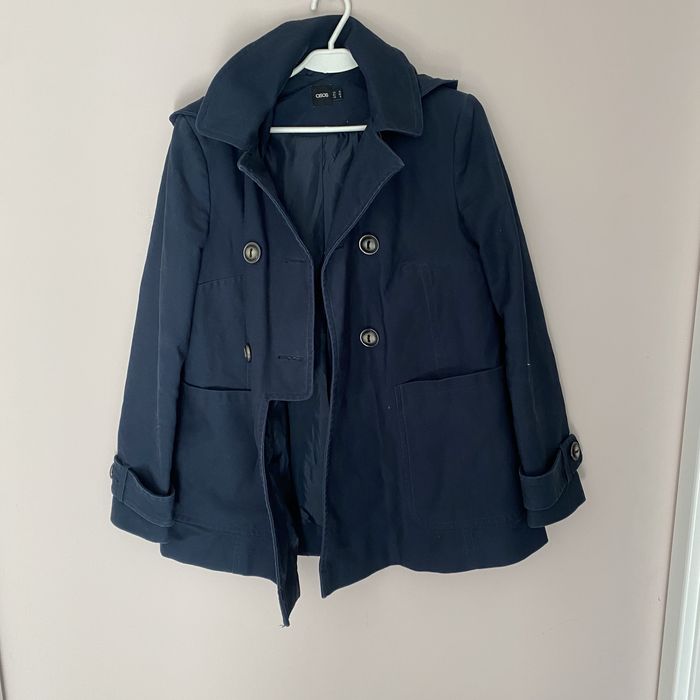 Rozkloszowany/ciążowy płaszczyk z kapturem Asos rozm.38