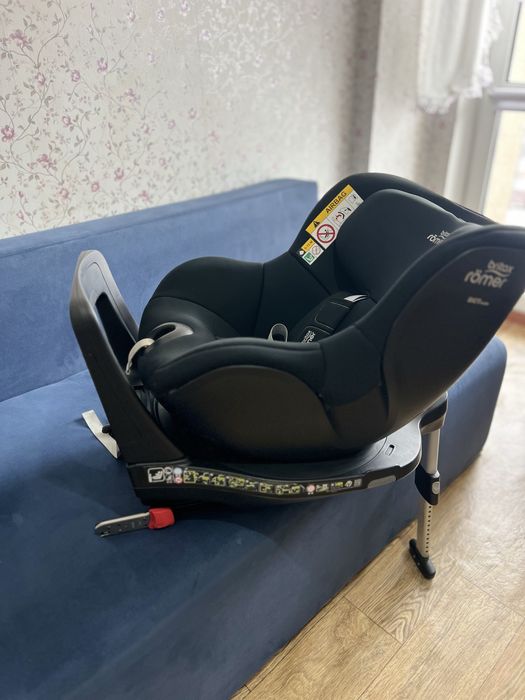 автокрісло Britax Römer DUALFIX M i-SIZE