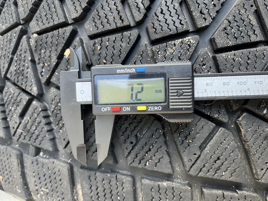 Оригінальні диски Volvo XC90 - 20” з зимовою резиною Bridgestone Blizzak DM -V2