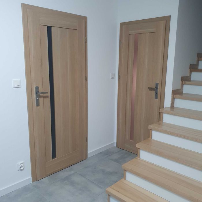 Sprzedaż i montaż drzwi