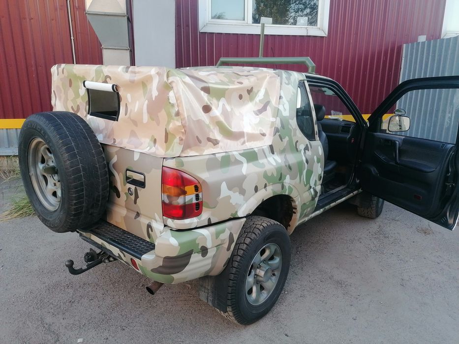 ПВХ тенти на авто, тераси, пікапи, вантажівки та причепи