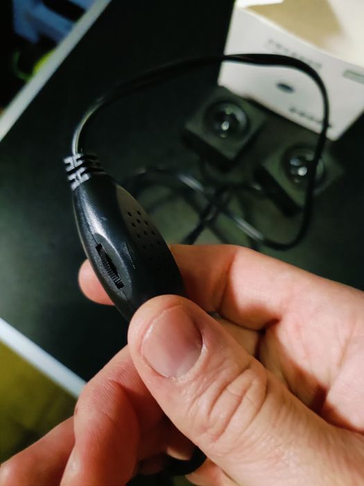 Colunas Desktop (secretaria) - alimentação USB