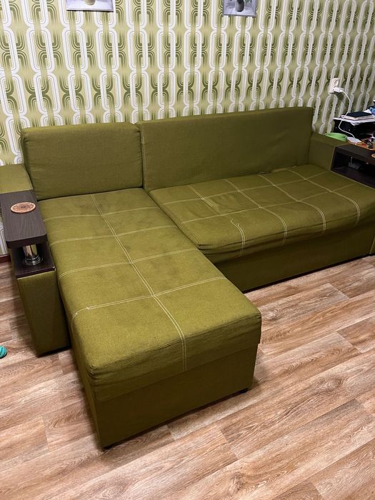 Продам диван недорого