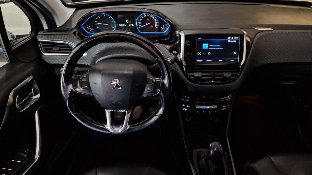 Peugeot 2008 1.6 BlueHDI Allure