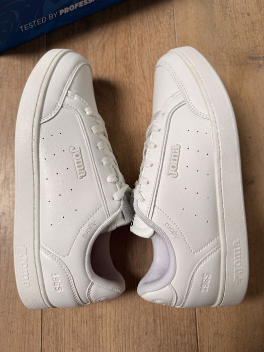 Białe skórzane buty JOMA adidasy sneakersy