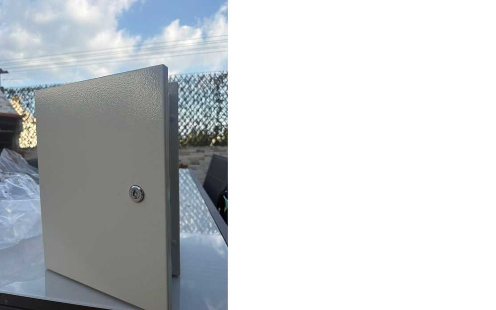 Caixa Elétrica Metálica IP66 40x30x20 Nova