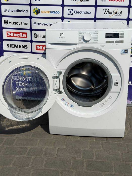 Пральна машина б/в Electrolux 9кг 1600об з Європи #08214