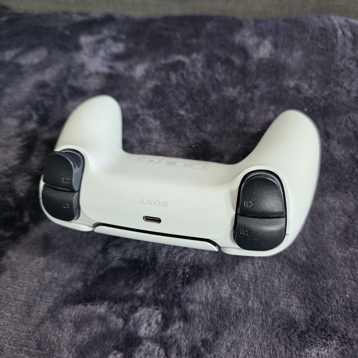 Dualsense Pad do Ps5 Opis
