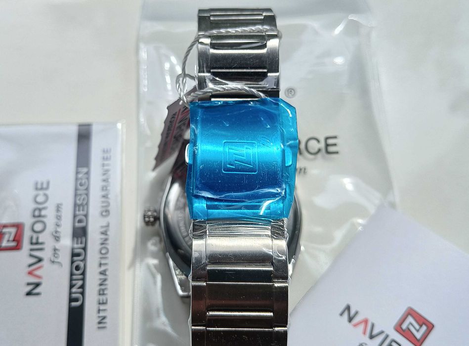 NAVIFORCE кварцовий годинник (модель NF9038)