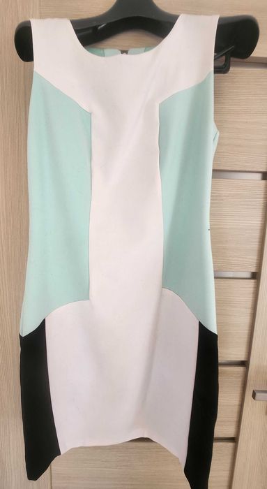 Sukienka asymetryczna L 40 reserved