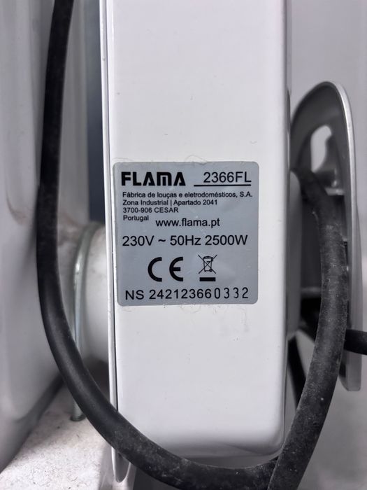 Aquecedor a Óleo FLAMA 2500W 11 Elementos - 2366FL