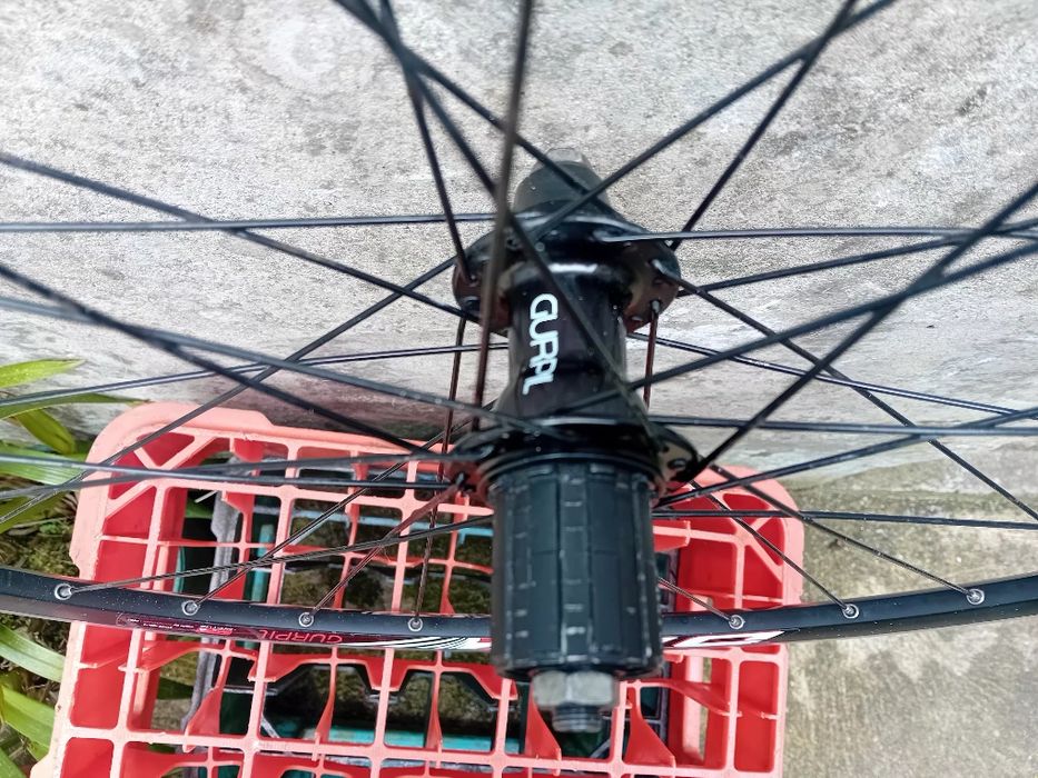 Roda traseira 700 semi-nova
