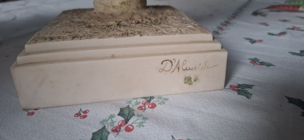 Estátua  N. Sª de Fátima