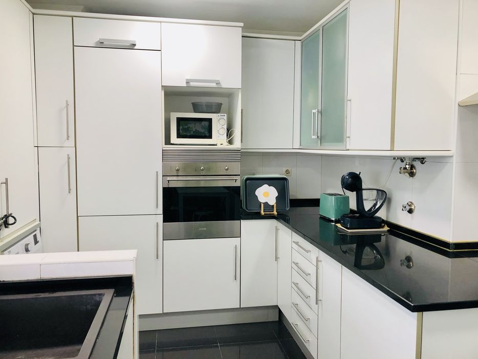 Quarto renovado  Sete Rios