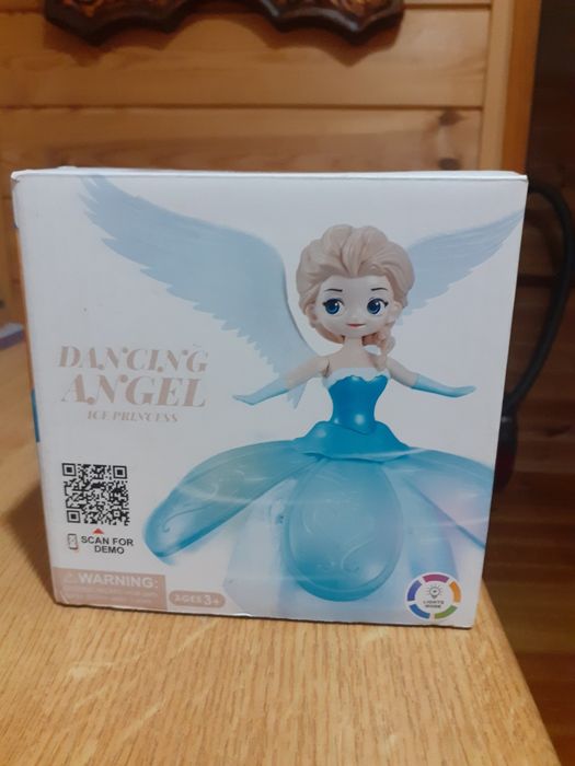 Танцующая интерактивная кукла принцесса
