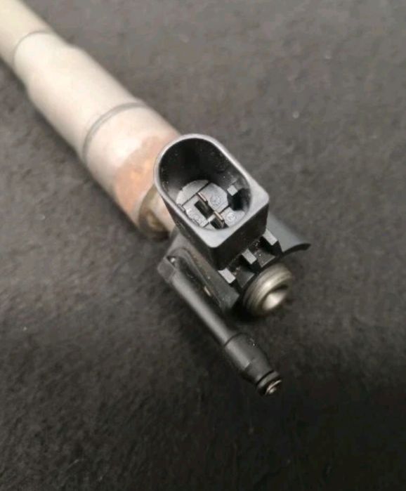 Injector ORIGINAL BOSCH BMW 730d M57 3.0d E65 E66 231cv 2005- EPC