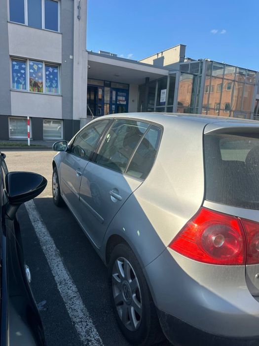 Свіжо пригнаний Volkswagen Golf 5 ексклюзивна комплектація