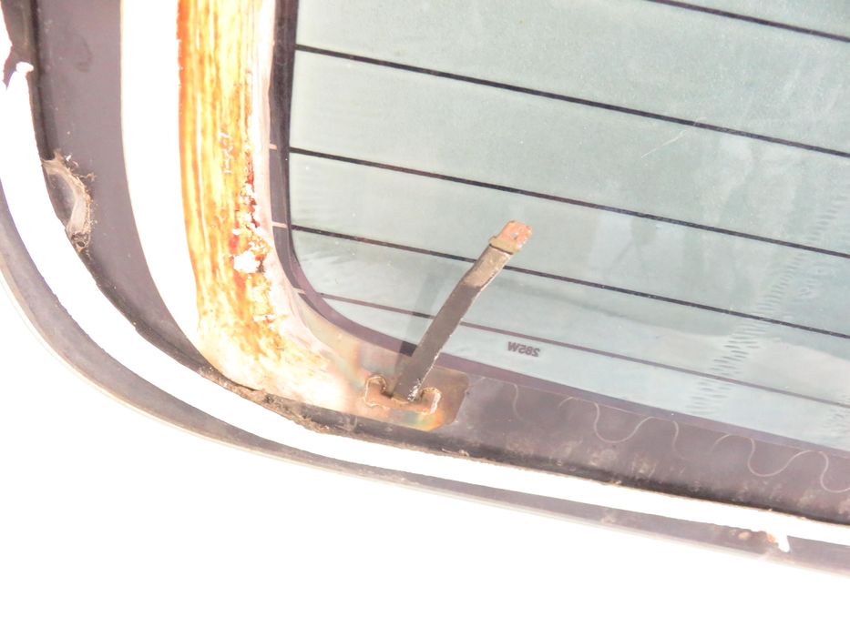 Szyba Tylna Renault Trafic II Bus