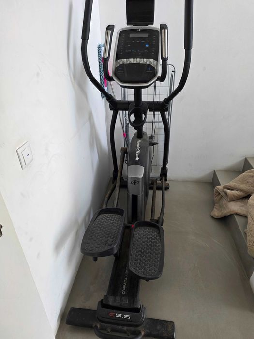 Equipamento ginasio433329330392944643