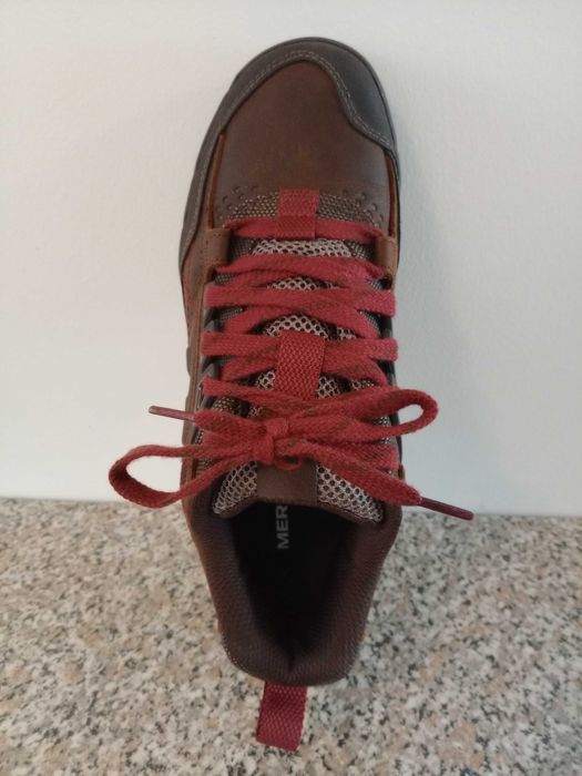 Sapatilhas Merrell Novas